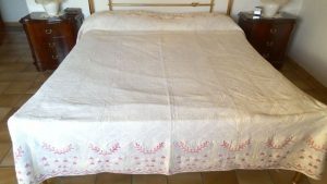 Coperta matrimoniale tessuta col disegno "punto del giudice"