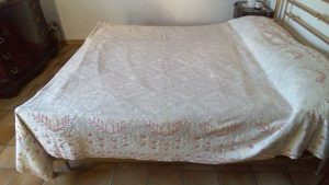 Coperta matrimoniale tessuta col disegno "punto del giudice"